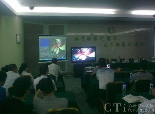 �������g(sh��)ʾ�̽�Q�����ɹ��������½����t(y��)Ժ