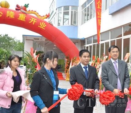 ������������Ӎ��I(y��)�W(w��ng)�j�A���w����ġ��Ľ�Ļ�c��xʽ��